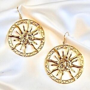 Round Sun Earrings
